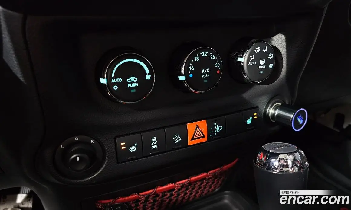 Jeep Wrangler 2017 3.6 автомат (гидро), фото 19