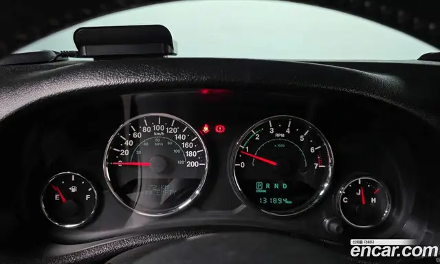 Jeep Wrangler 2017 3.6 автомат (гидро), миниатюра 11