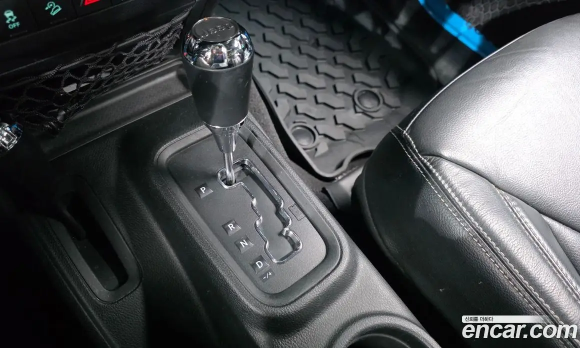 Jeep Wrangler 2017 3.6 автомат (гидро), фото 12
