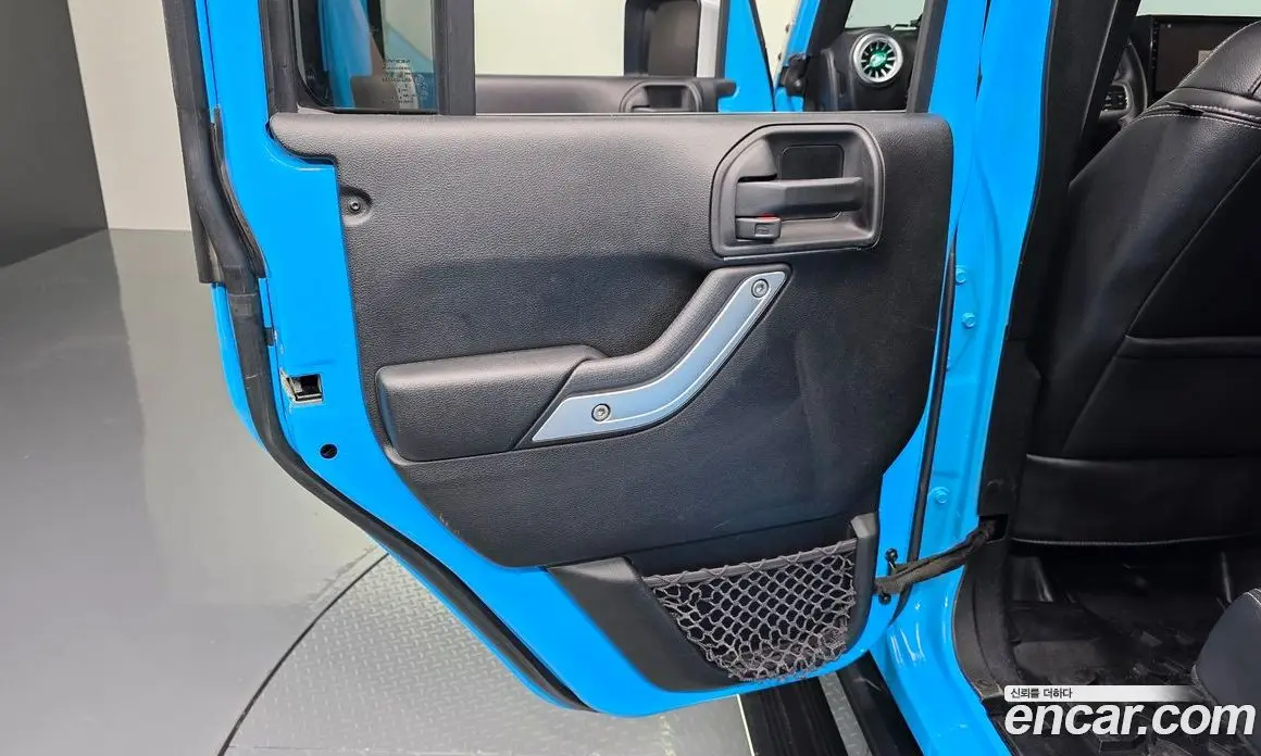 Jeep Wrangler 2017 3.6 автомат (гидро), фото 15