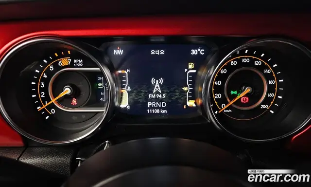Jeep Wrangler 2023 2.0 автомат (гидро), миниатюра 11