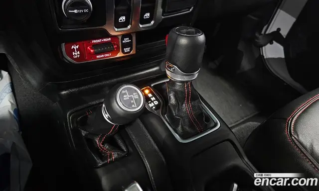 Jeep Wrangler 2023 2.0 автомат (гидро), миниатюра 12