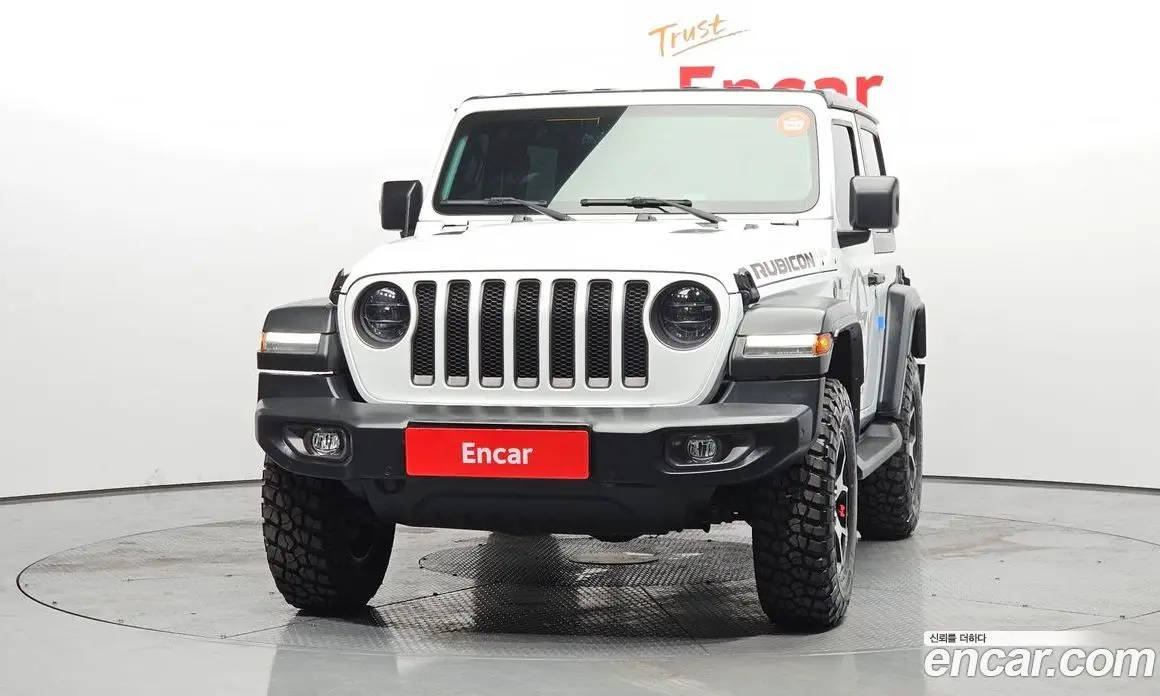 Jeep Wrangler 2023 2.0 автомат (гидро), фото 3