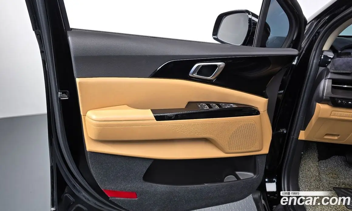 Kia Carnival 2022 2.2 автомат (гидро), фото 15