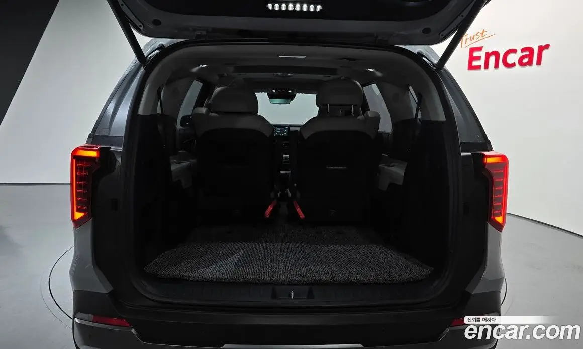 Kia Carnival 2024 1.6 автомат (гидро), фото 36