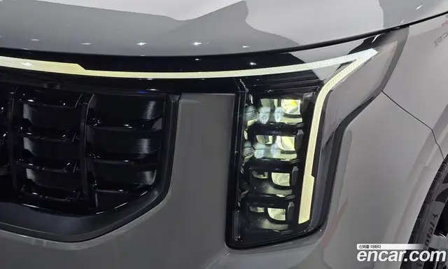 Kia Carnival 2024 1.6 автомат (гидро), миниатюра 8