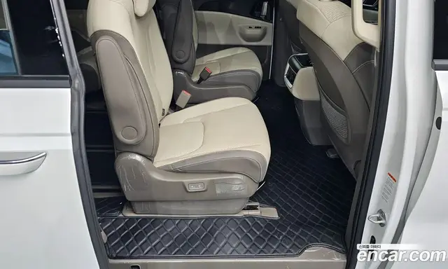 Kia Carnival 2025 3.5 автомат (гидро), миниатюра 11