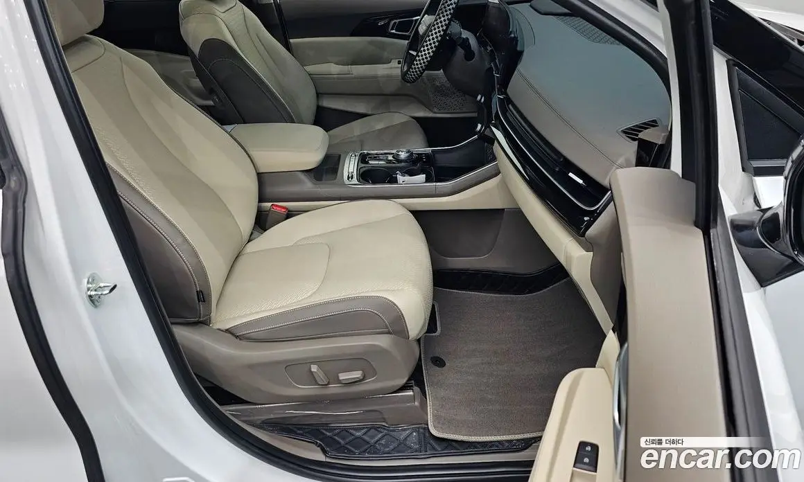 Kia Carnival 2025 3.5 автомат (гидро), фото 12