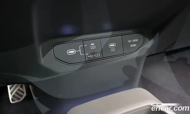 Kia EV3 2024 0.2 автомат (гидро), миниатюра 12