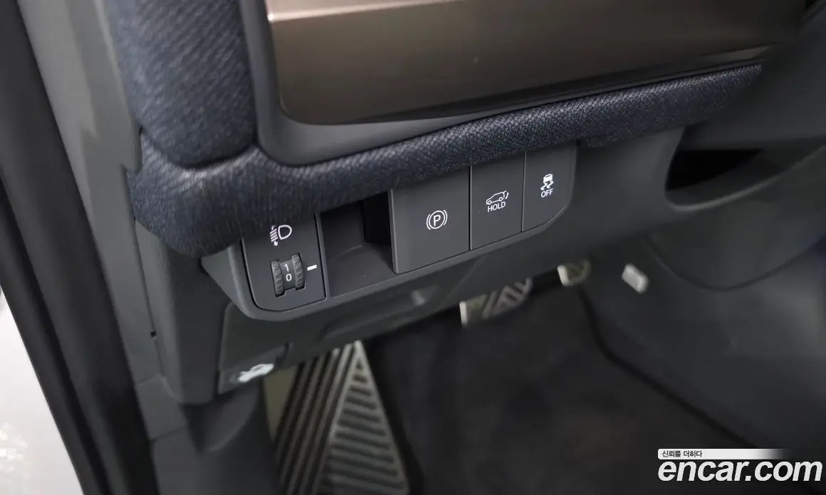 Kia EV3 2024 0.2 автомат (гидро), фото 19