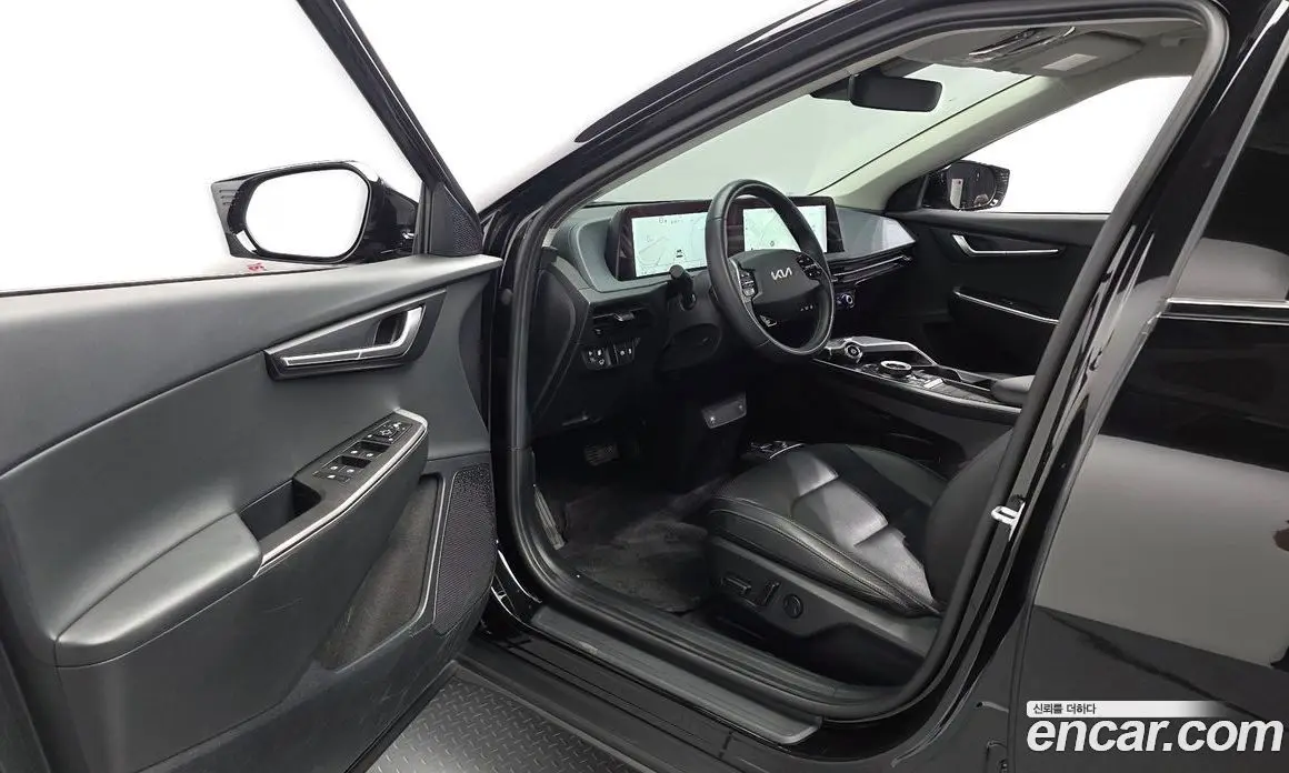 Kia EV6 2022 0.1 автомат (гидро), фото 13