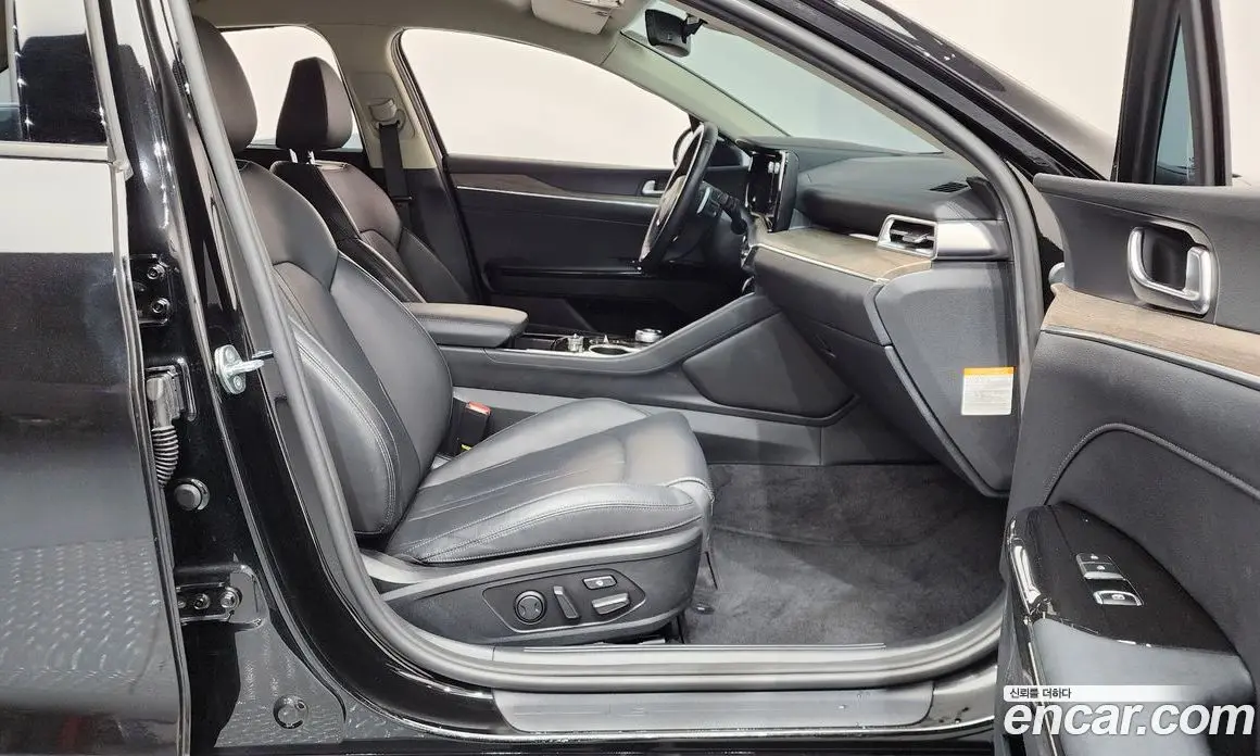 Kia K5 (Optima) 2023 2.0 автомат (гидро), фото 11