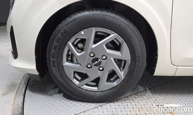 Kia Morning 2024 1.0 автомат (гидро), миниатюра 5