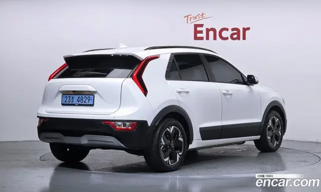 Kia Niro 2022 0.2 автомат (гидро), миниатюра 2