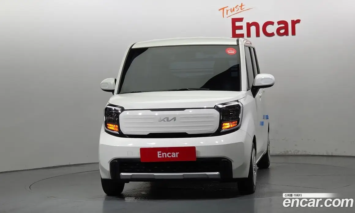 Kia Ray 2023 1.0 автомат (гидро), фото 3