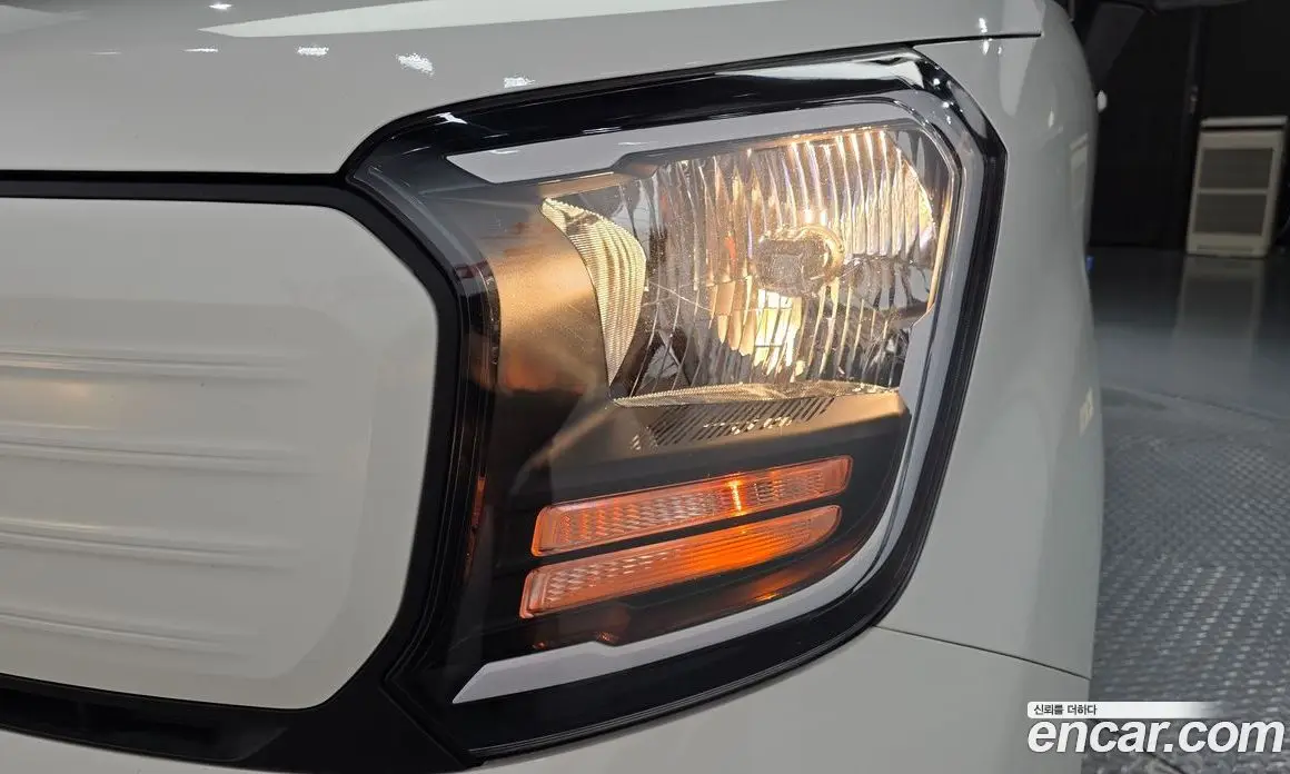 Kia Ray 2023 1.0 автомат (гидро), фото 8
