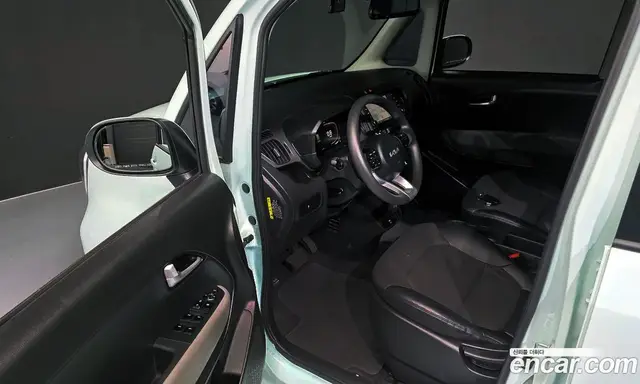 Kia Ray 2023 1.0 автомат (гидро), миниатюра 9