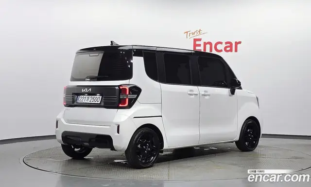 Kia Ray 2024 1.0 автомат (гидро), миниатюра 2
