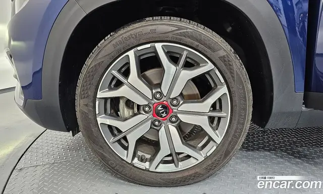 Kia Seltos 2019 1.6 автомат (гидро), миниатюра 5