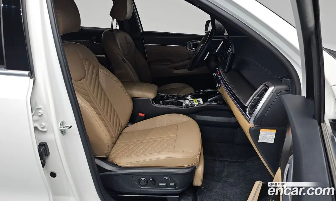 Kia Sorento 2023 1.6 автомат (гидро), фото 16