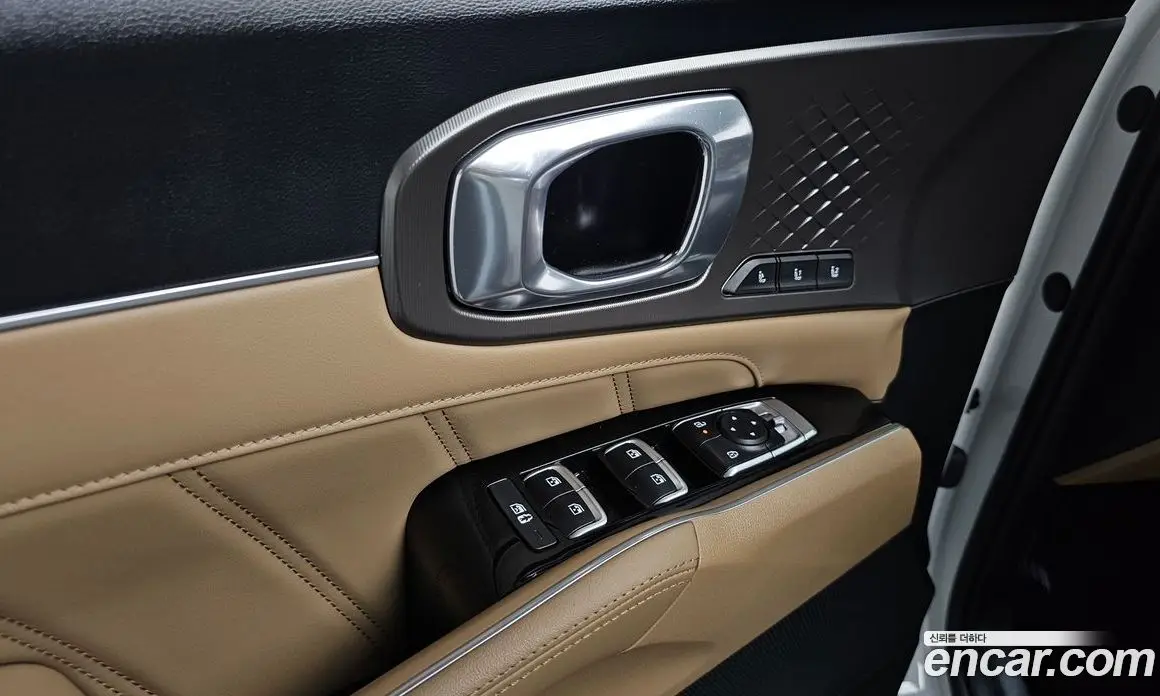 Kia Sorento 2023 1.6 автомат (гидро), фото 36