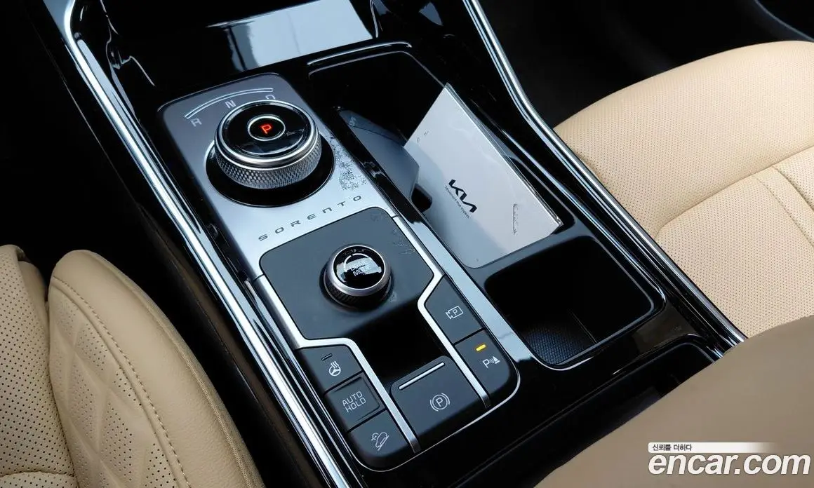 Kia Sorento 2023 1.6 автомат (гидро), фото 12