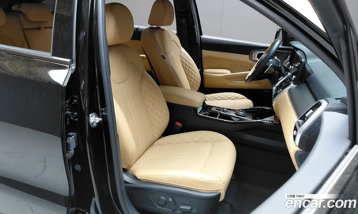 Kia Sorento 2023 1.6 автомат (гидро), фото 16