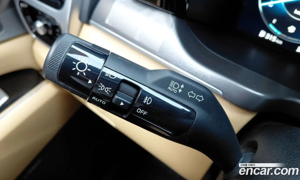 Kia Sorento 2023 1.6 автомат (гидро), фото 34