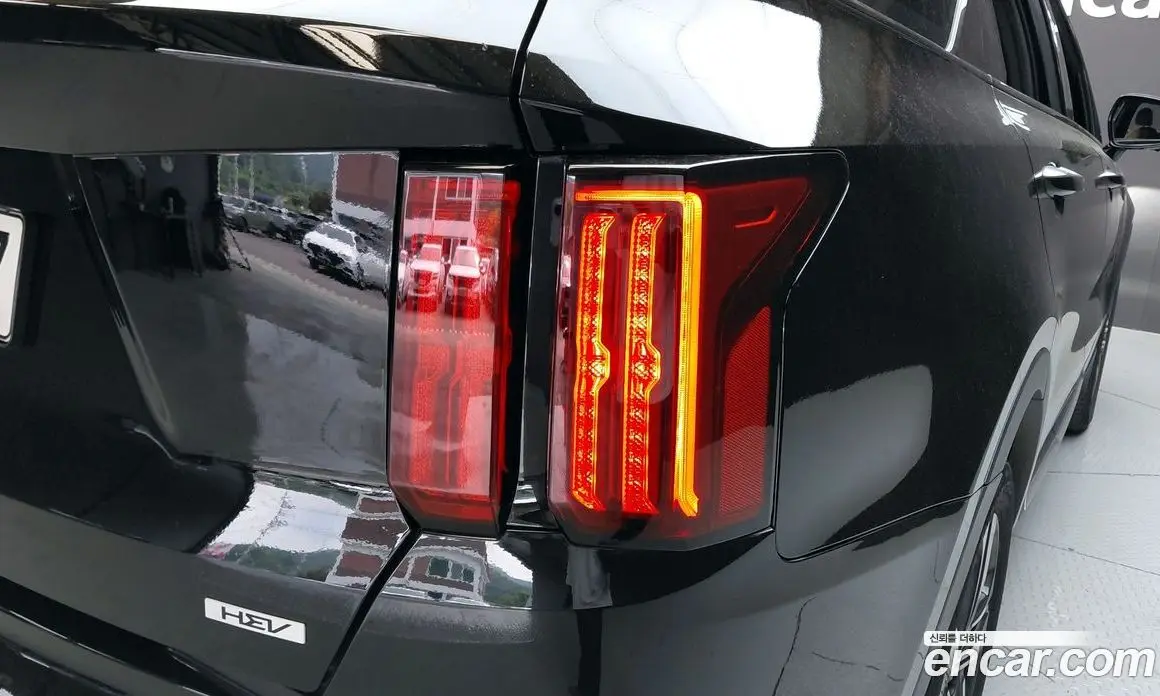 Kia Sorento 2023 1.6 автомат (гидро), фото 9