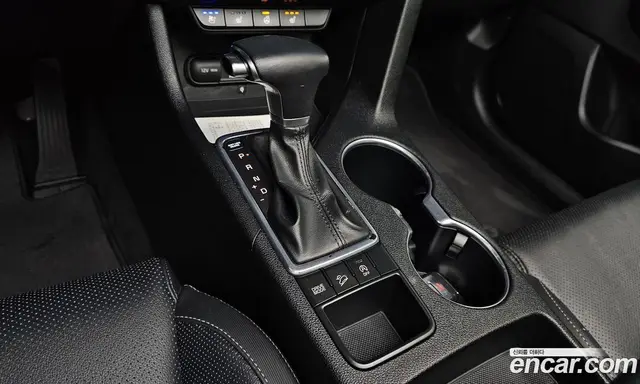 Kia Sportage 2016 2.0 автомат (гидро), миниатюра 9