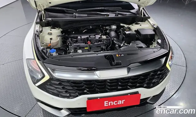 Kia Sportage 2023 1.6 автомат (гидро), миниатюра 6