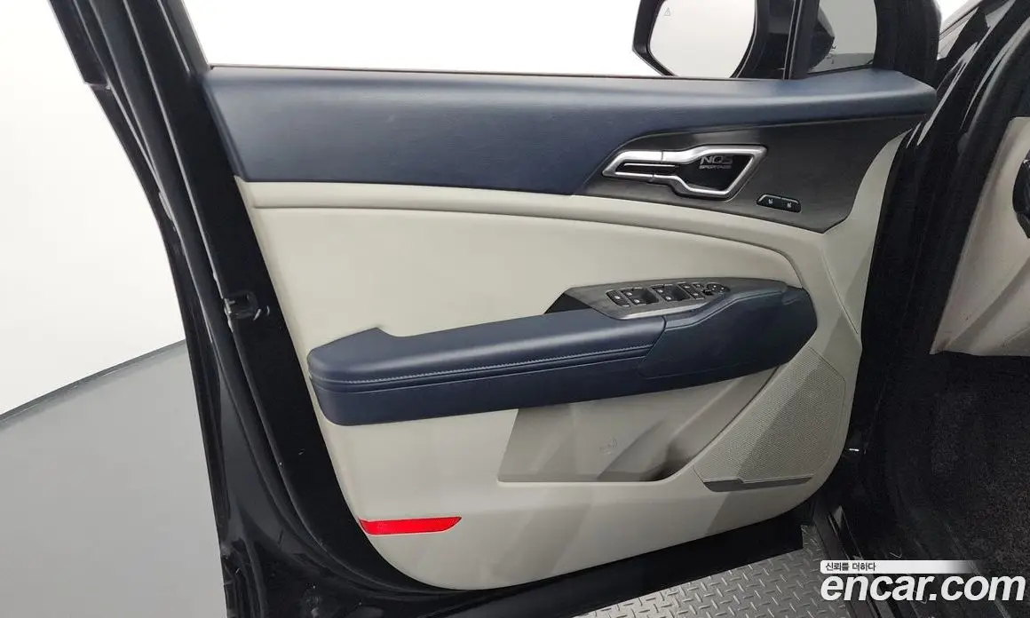 Kia Sportage 2023 1.6 автомат (гидро), фото 14