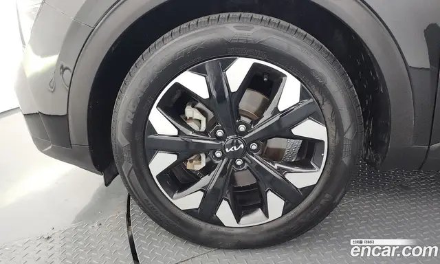 Kia Sportage 2023 1.6 автомат (гидро), миниатюра 5