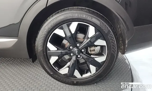 Kia Sportage 2023 1.6 автомат (гидро), миниатюра 7