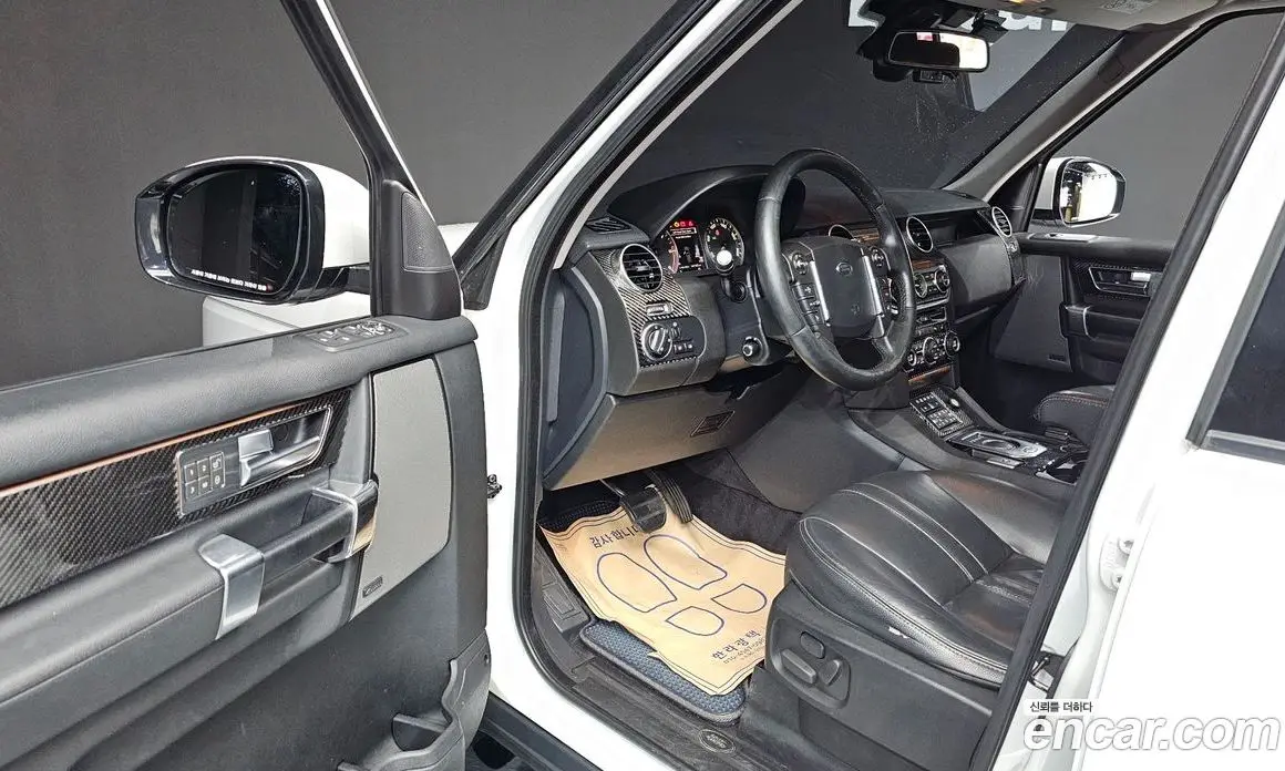 Land Rover Discovery 2016 3.0 автомат (гидро), фото 10