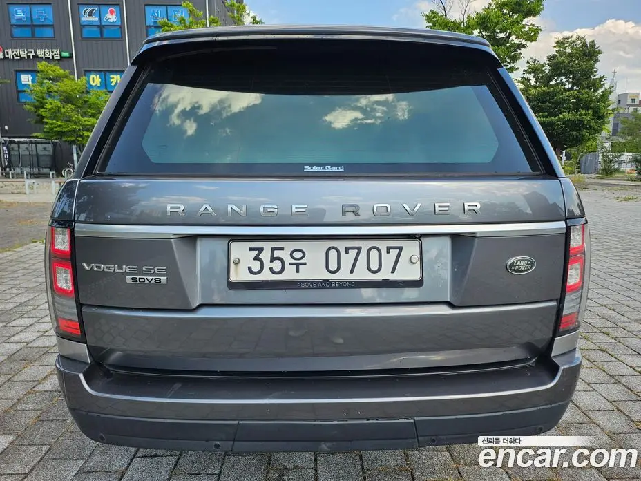Land Rover Range Rover 2015 4.4 автомат (гидро), фото 7