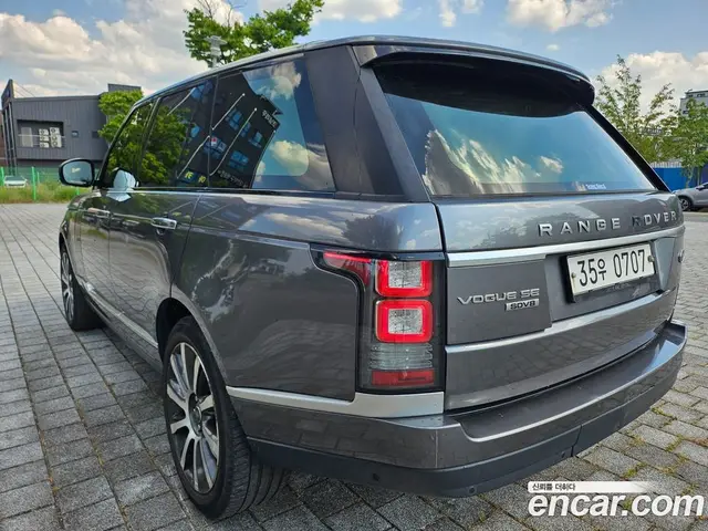 Land Rover Range Rover 2015 4.4 автомат (гидро), миниатюра 8