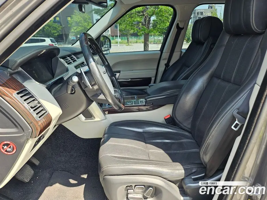 Land Rover Range Rover 2015 4.4 автомат (гидро), фото 10