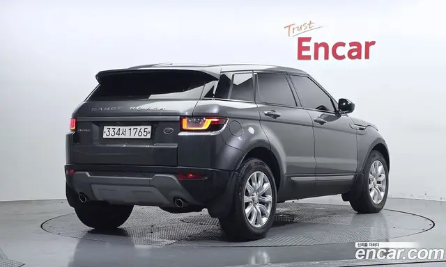 Land Rover Range Rover Evoque 2017 2.0 автомат (гидро), миниатюра 2