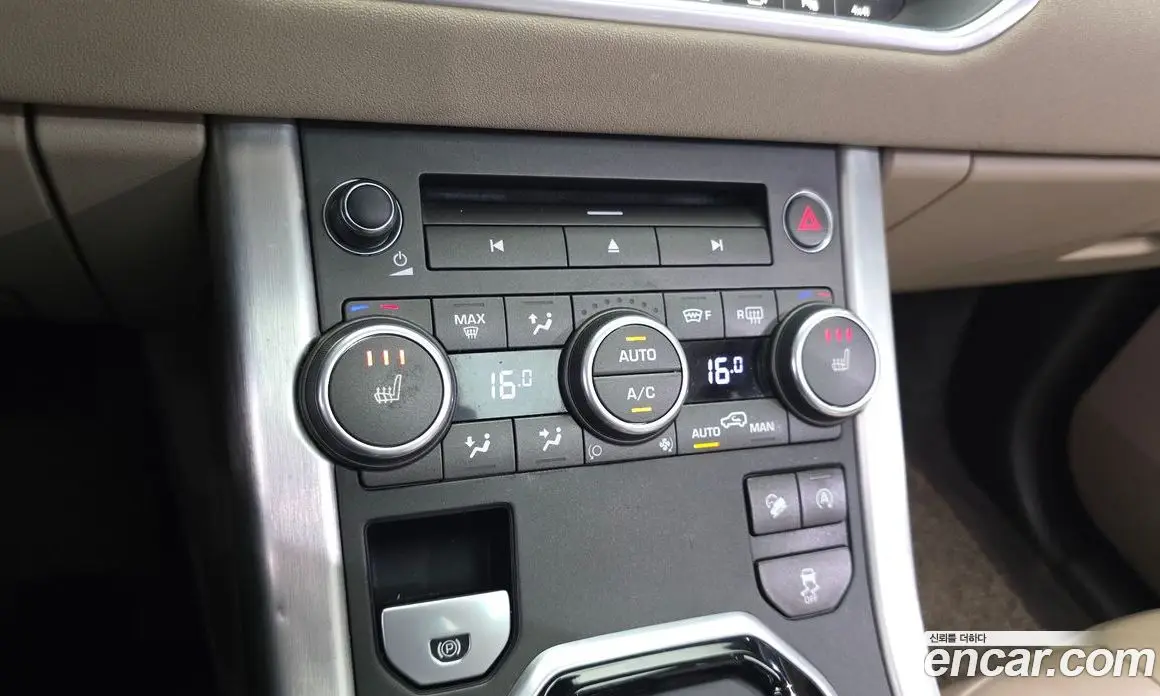 Land Rover Range Rover Evoque 2017 2.0 автомат (гидро), фото 27