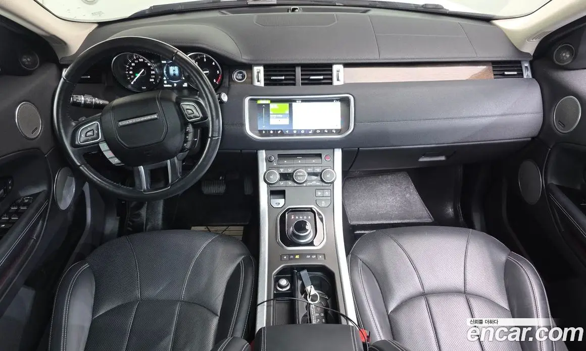 Land Rover Range Rover Evoque 2017 2.0 автомат (гидро), фото 7
