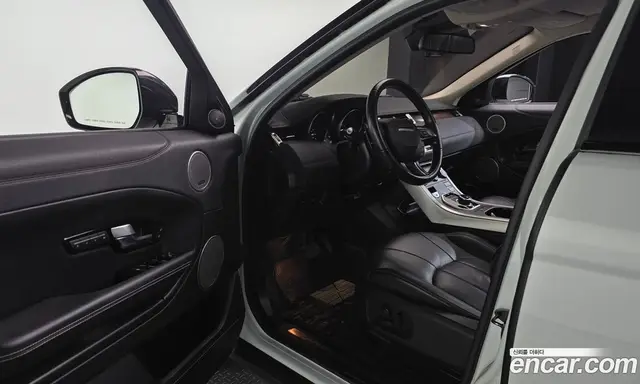 Land Rover Range Rover Evoque 2017 2.0 автомат (гидро), миниатюра 10