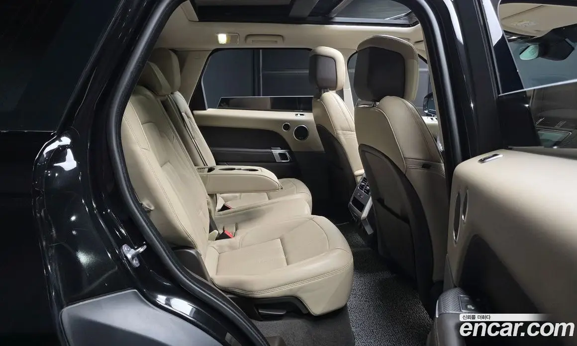 Land Rover Range Rover Sport 2022 3.0 автомат (гидро), фото 17