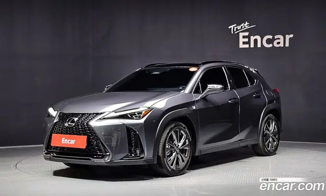 Lexus UX 2026 2.0 автомат (гидро), миниатюра 1 Lexus UX 2026 2.0 автомат (гидро), миниатюра 1