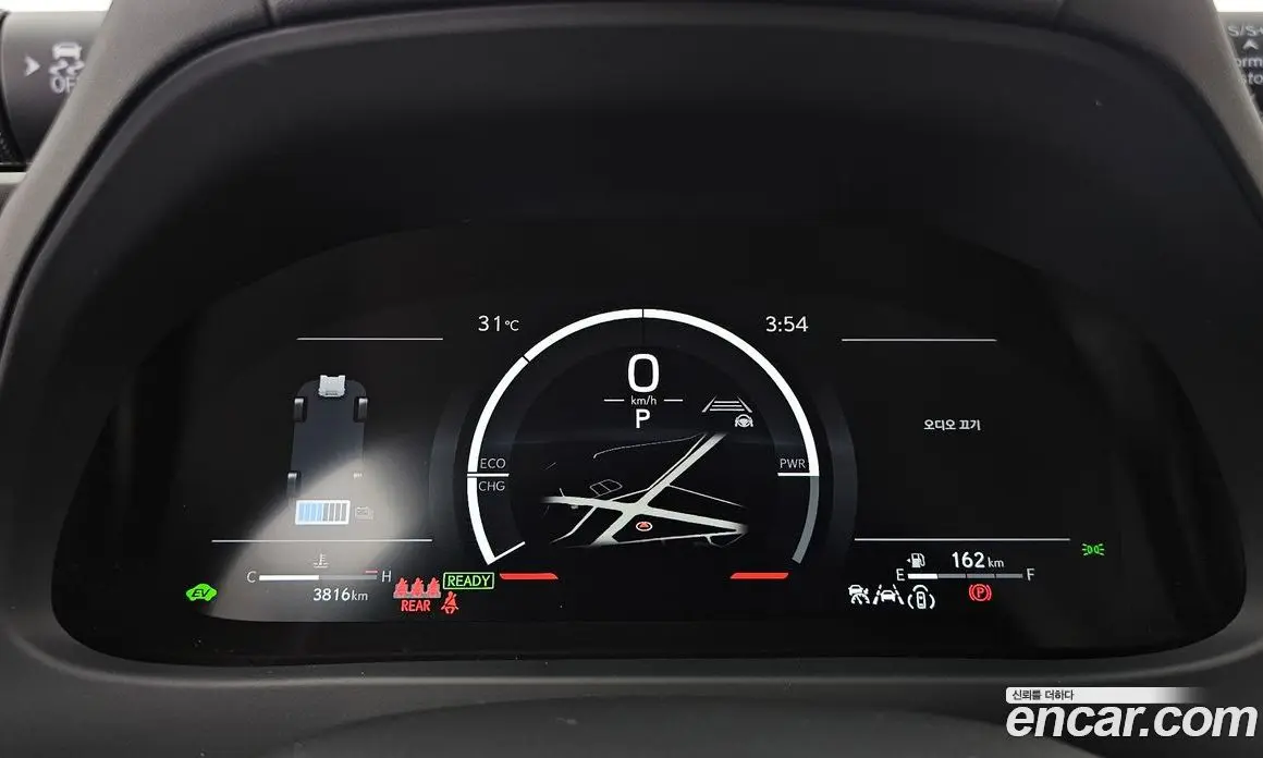 Lexus UX 2026 2.0 автомат (гидро), фото 11 Lexus UX 2026 2.0 автомат (гидро), фото 11