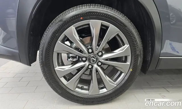 Lexus UX 2026 2.0 автомат (гидро), миниатюра 5 Lexus UX 2026 2.0 автомат (гидро), миниатюра 5