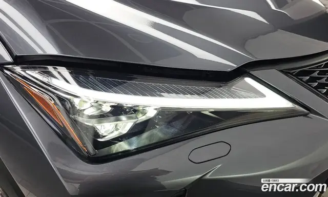 Lexus UX 2026 2.0 автомат (гидро), миниатюра 8 Lexus UX 2026 2.0 автомат (гидро), миниатюра 8