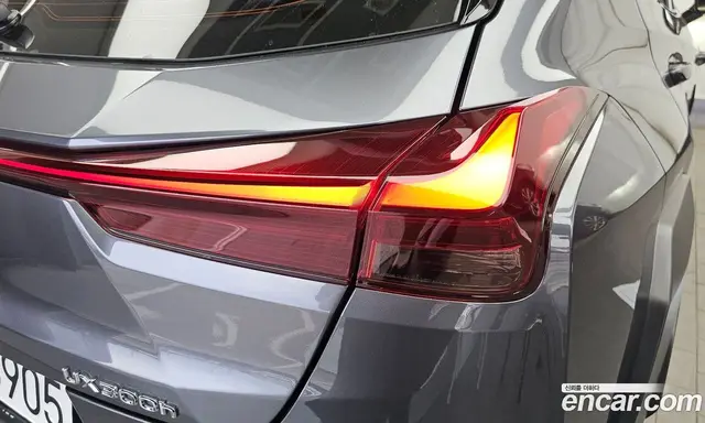 Lexus UX 2026 2.0 автомат (гидро), миниатюра 9 Lexus UX 2026 2.0 автомат (гидро), миниатюра 9