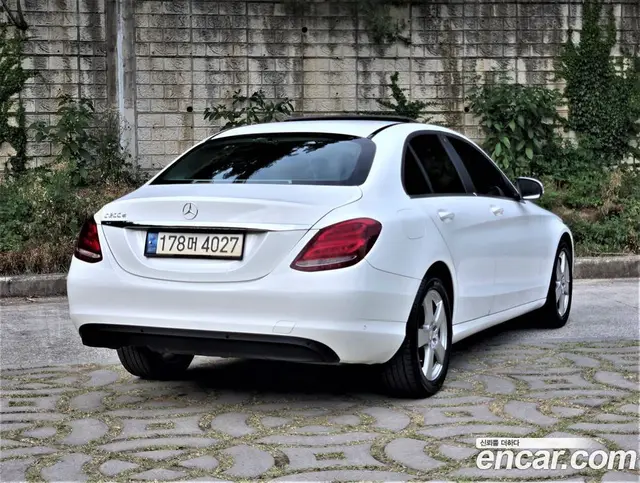 Mercedes-Benz C-Class 2016 1.6 гидро, миниатюра 2 Mercedes-Benz C-Class 2016 1.6 гидро, миниатюра 2