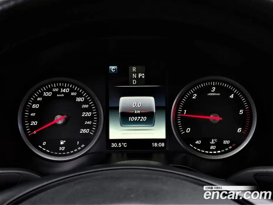 Mercedes-Benz C-Class 2016 1.6 гидро, фото 8 Mercedes-Benz C-Class 2016 1.6 гидро, фото 8